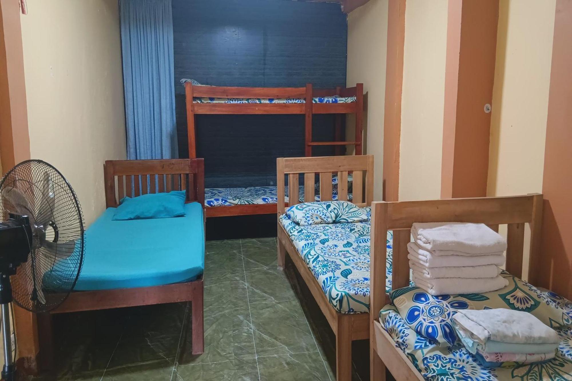 Larosa Hostel 푸에르토프린세사 외부 사진